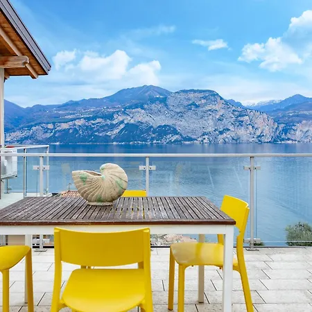 Ξενοδοχείο με διαμερίσματα Ca De L'angelon Brenzone sul Garda
