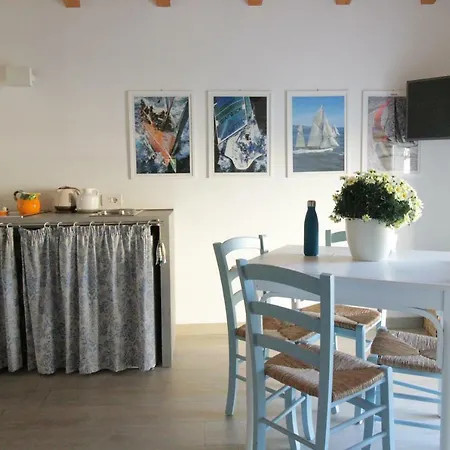 Aparthotel Ca De L'angelon Brenzone sul Garda